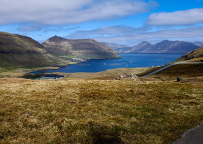 Oyndarfjørdur på Eysturoy på kør-selv ferie, bilferie og grupperejser med FÆRØERNEREJSER