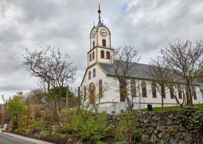 Kirken i Torshavn på kør-selv ferie, bilferie og grupperejser med FÆRØERNEREJSER