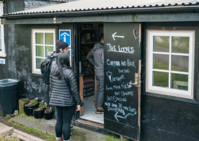 Besøg Mykines - aktiviteter på Færøerne på jeres kør-selv ferie og bilferie.