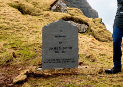 Kalloy lighthouse på Kalsoy, James Bond turen og aktiviteter på Færøerne.