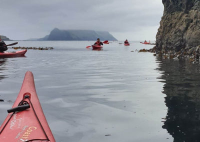 Kajak, kayaking og aktiviteter på Færøerne.