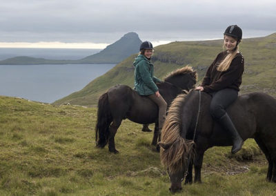 Rideture og aktiviteter på Færøerne.